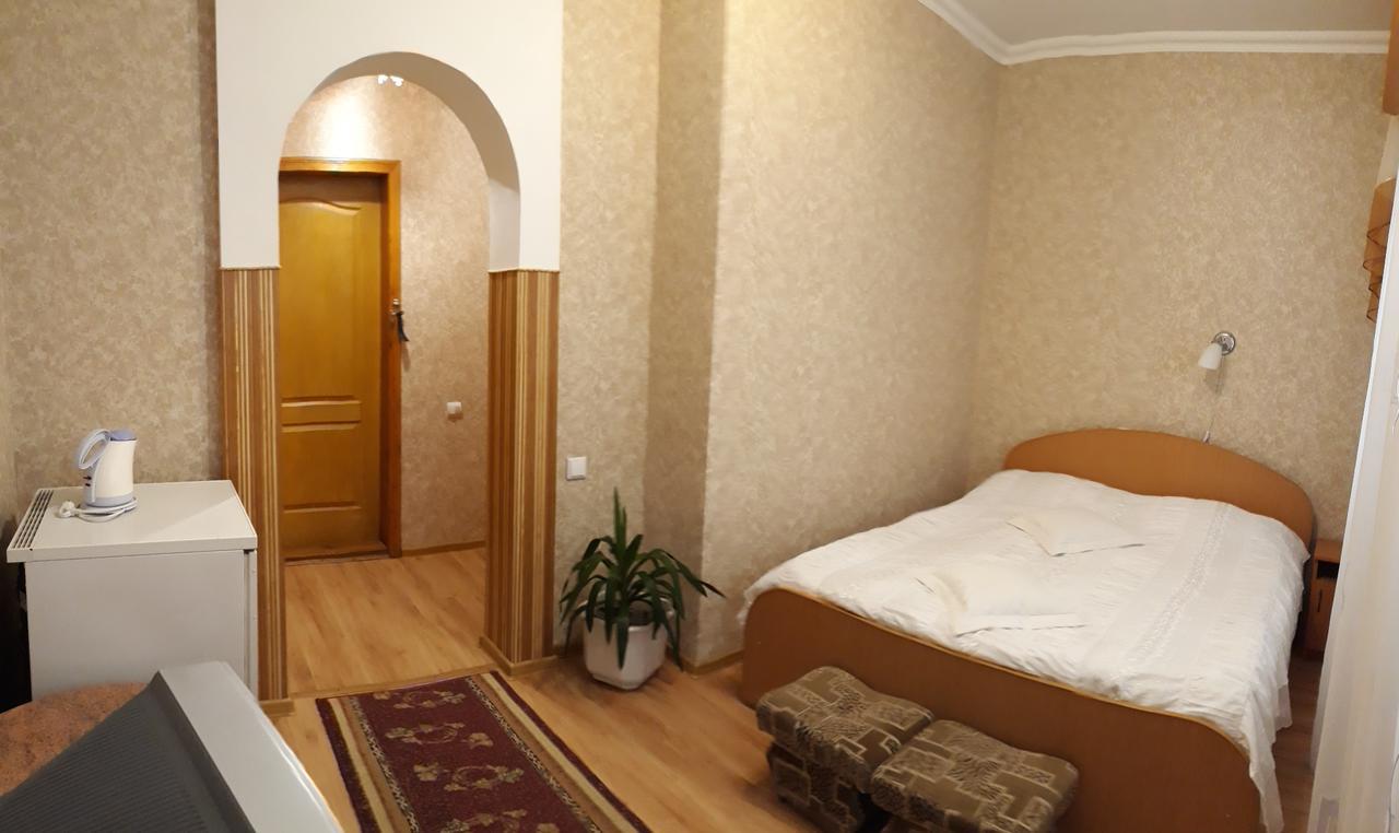 Сонячна Hotel Truskavets Exterior photo